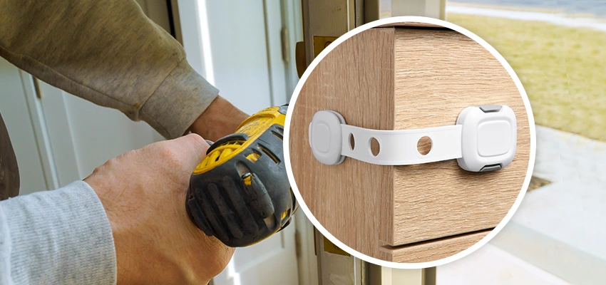 Childproof Sliding Door Locks in Camp Pendleton North, CA